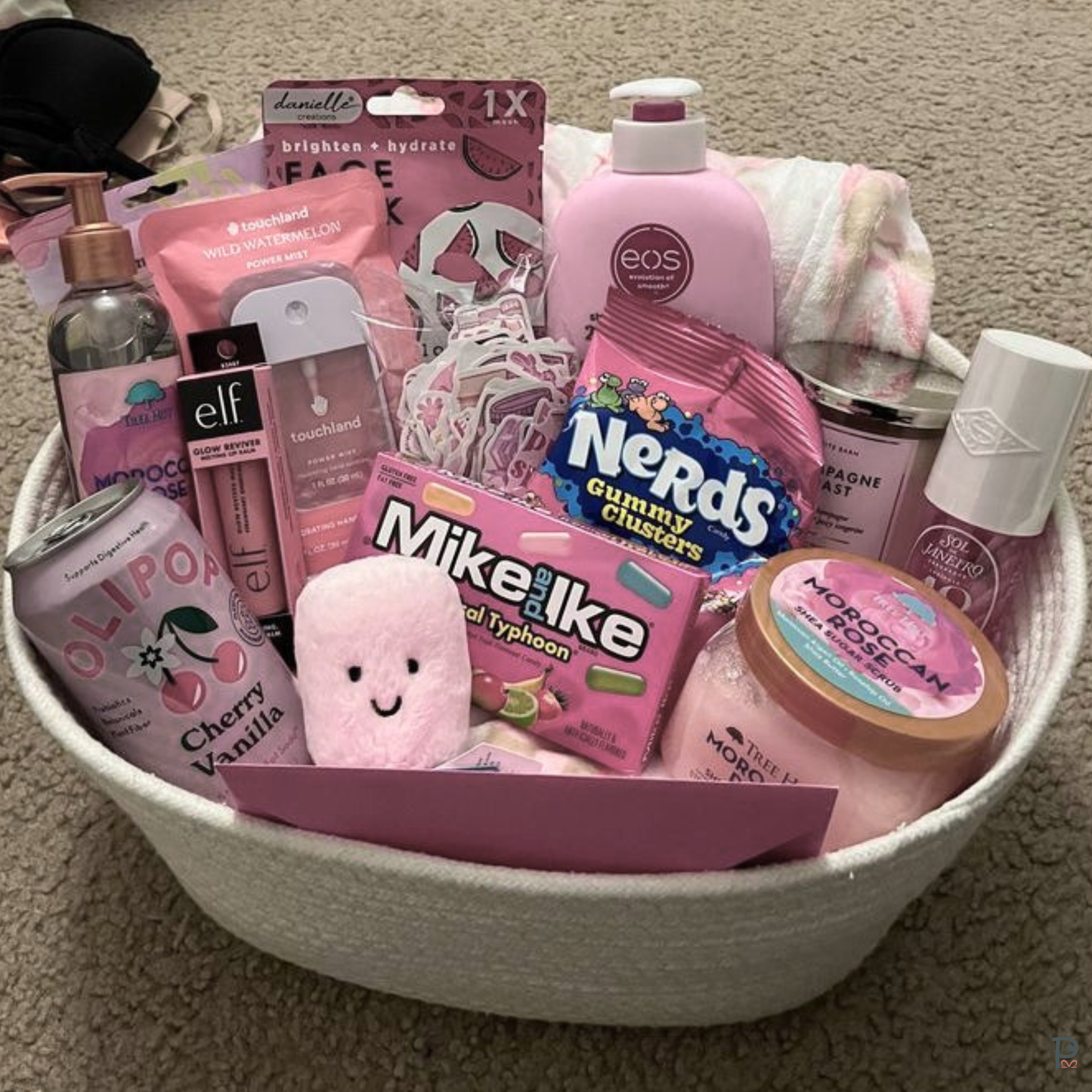 Coloured Themed basket